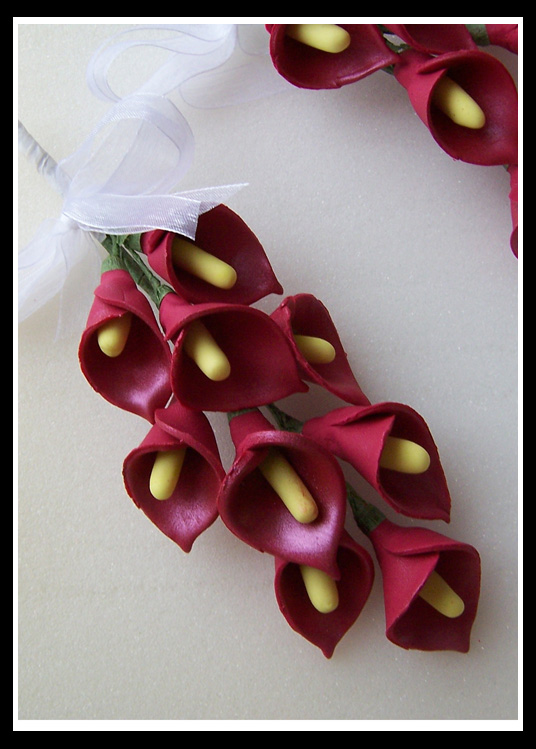 Red cala lily cake topper cake