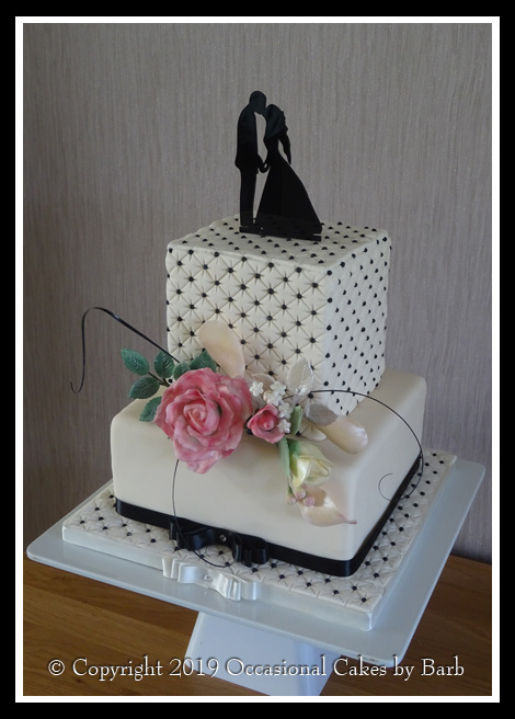 Ivory and Black quilted wedding cake